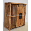 Armoire métallique en bois minable et chic